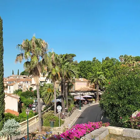 Les Rives De La Faviere-24 By Interhome Lägenhet Bormes-les-Mimosas